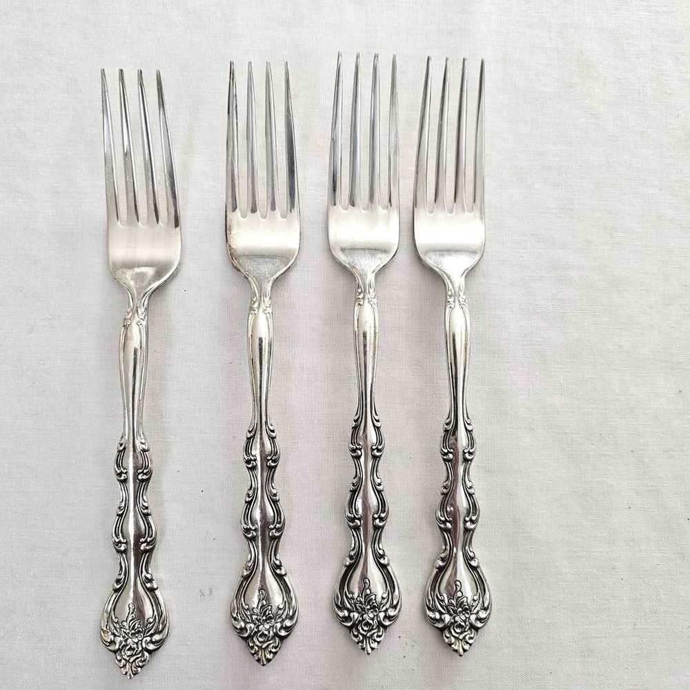 International Silverplate Intetlude Dinner Forks Set of 4 Ornate Scroll Pattern